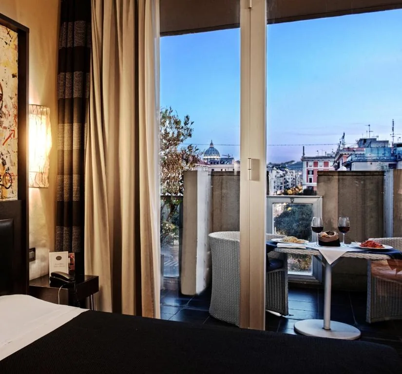 Camera Deluxe Doppia con Letti Singoli — Twentyone Hotel