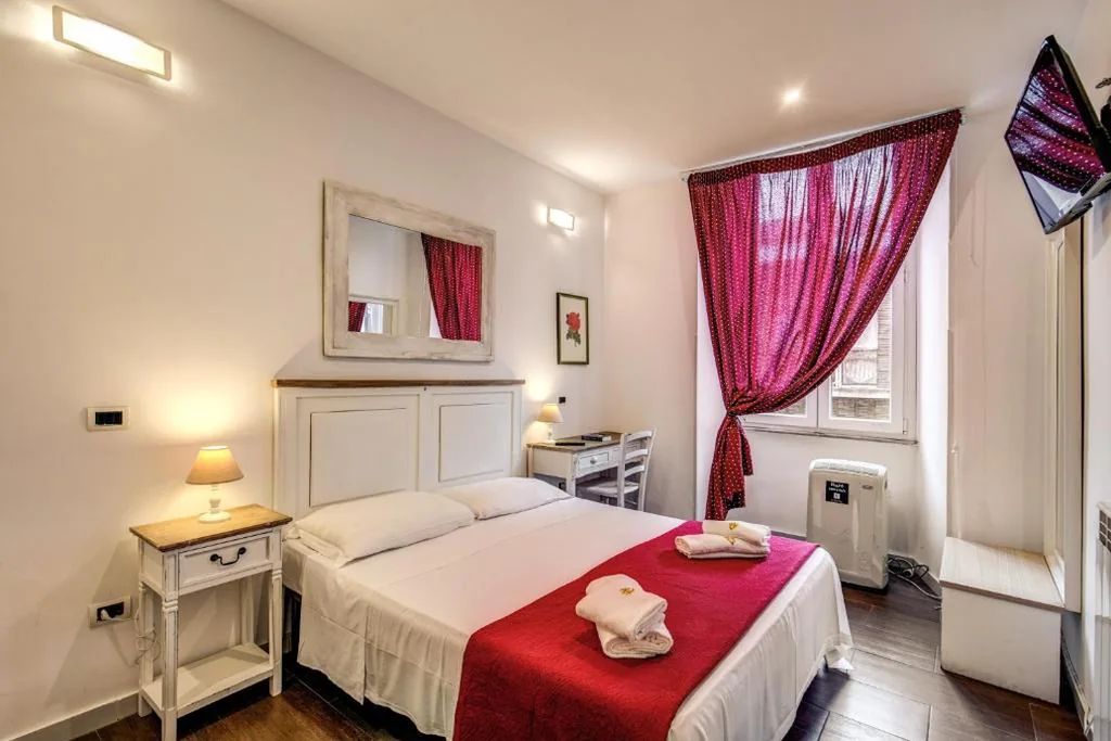 Camera Deluxe — GuestHouse o Affittacamere La civetta di Trastevere