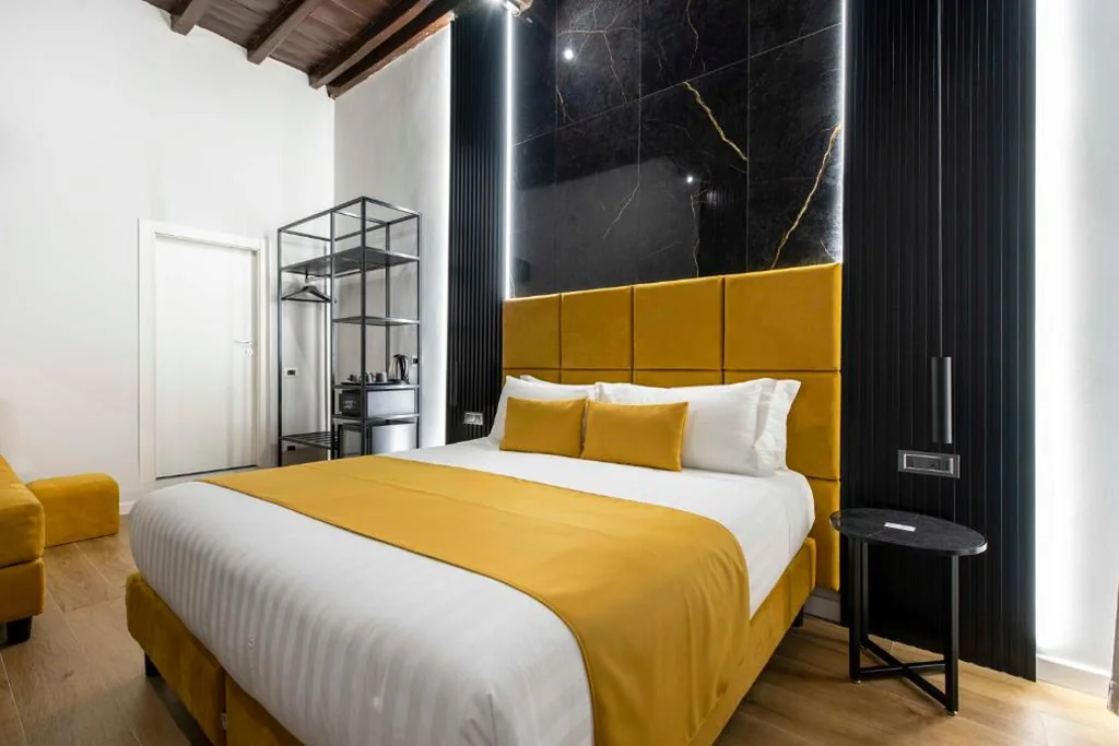 Camera Deluxe — Home at Rome Luxury Navona Guesthouse