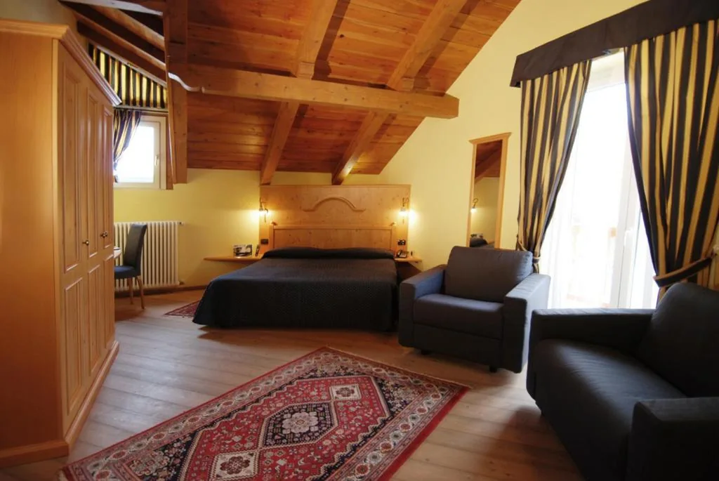 Camera Deluxe — Hotel Bes & Spa