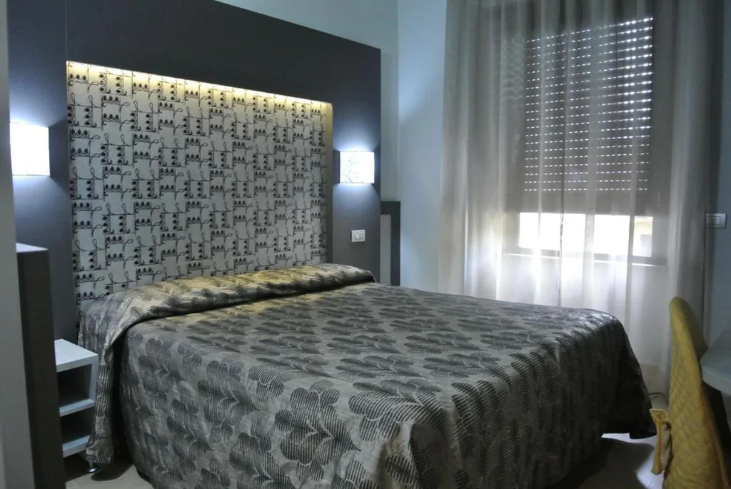 Deluxe Room — Hotel Dei Mille