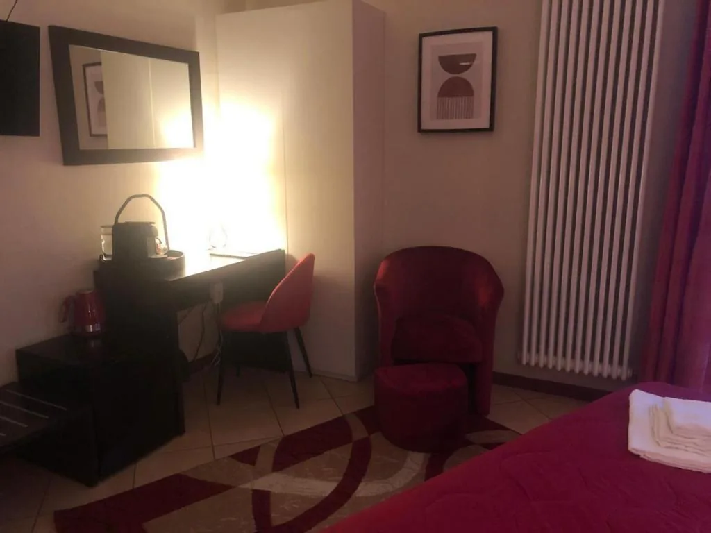Camera Deluxe — HOTEL DEL CORSO