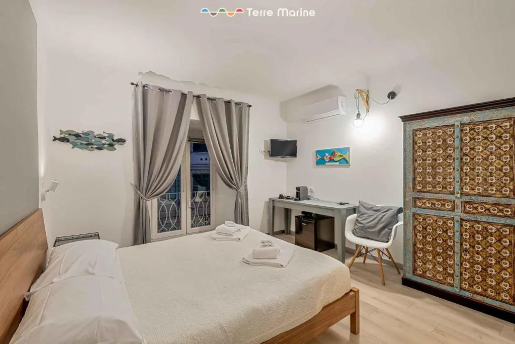 Camera Deluxe — I Profumi del Mare, Terre Marine