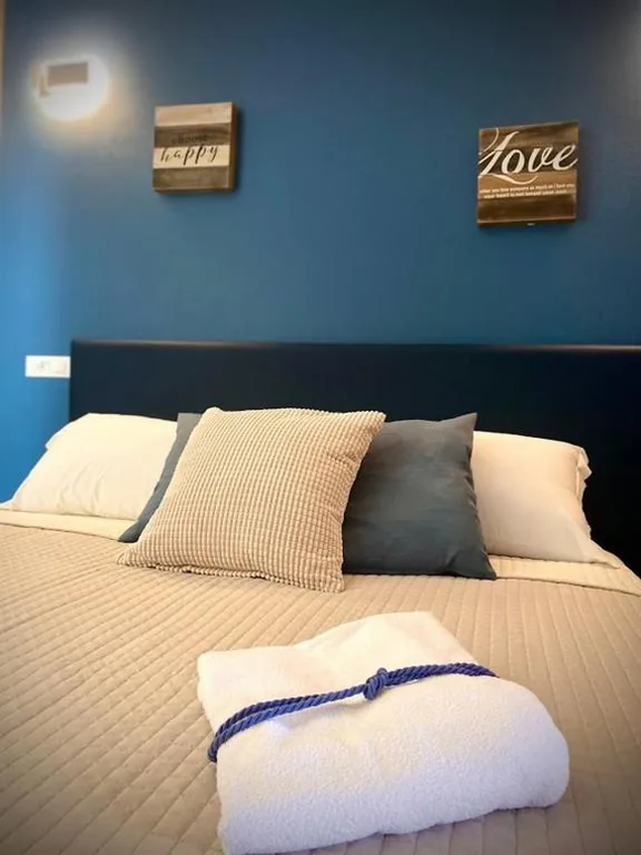 Camera Deluxe — La casina rossa Affittacamere
