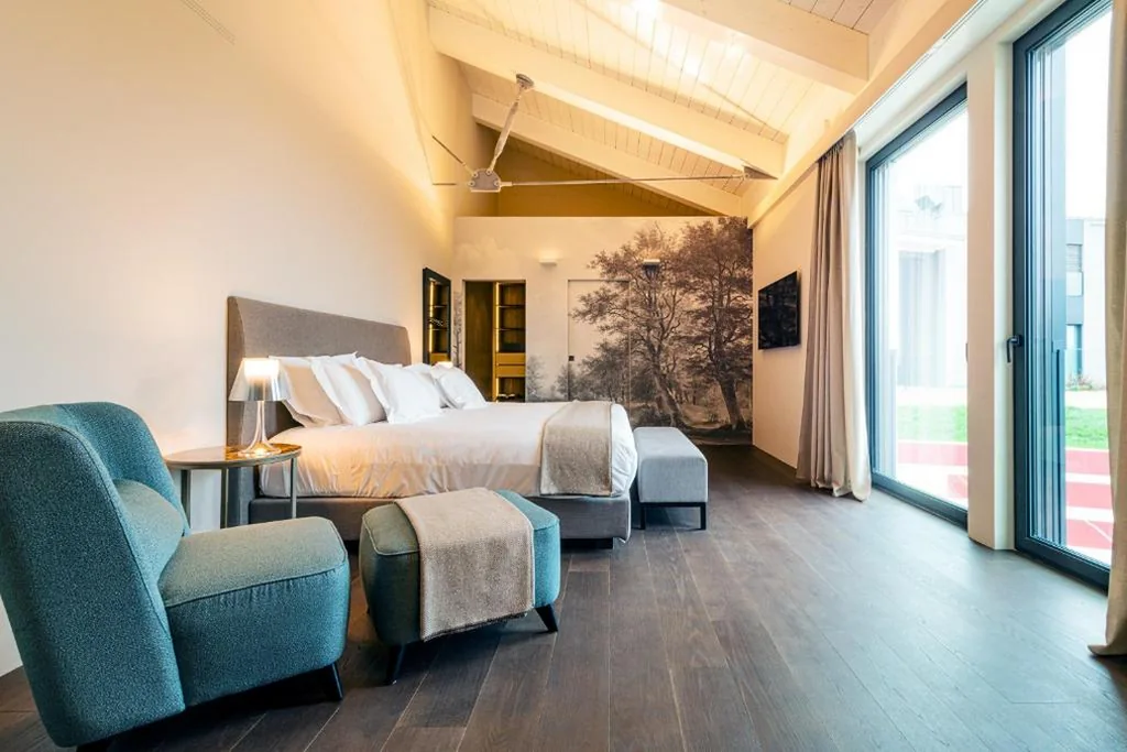 Camera Deluxe — Le Cattedrali Relais by Laqua Collection