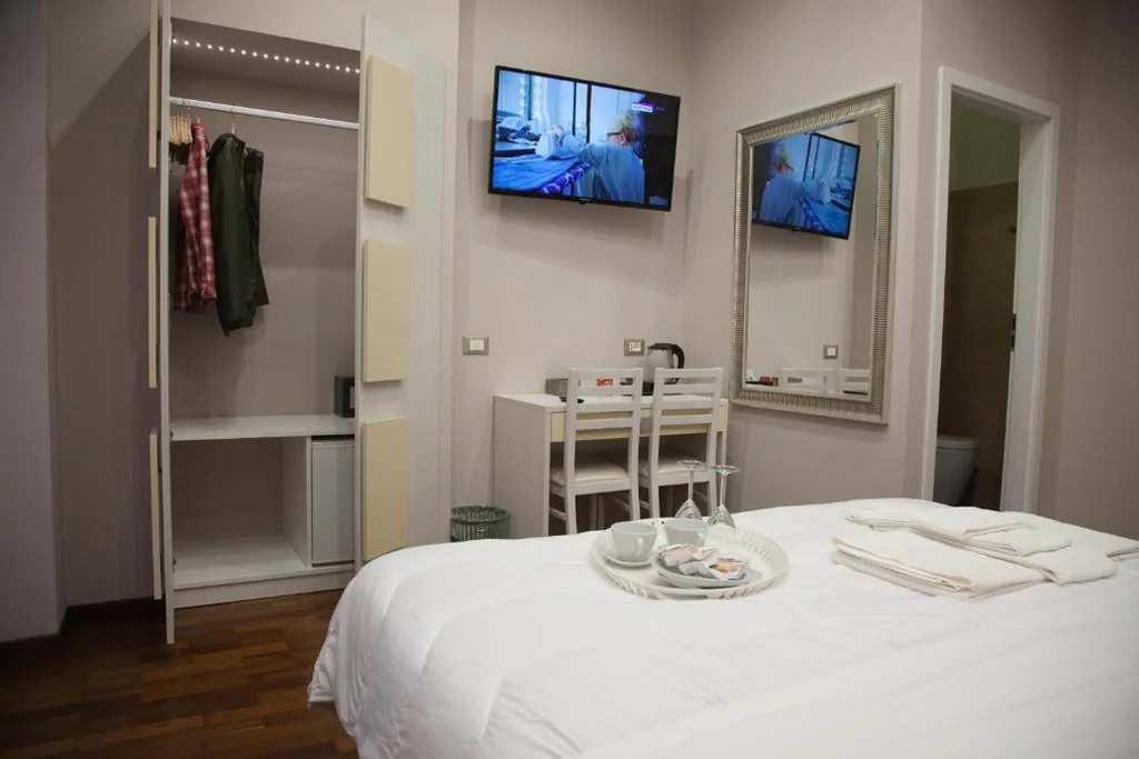 Deluxe Room — Maison Imperiale