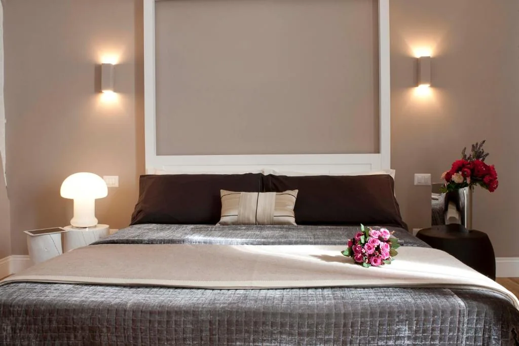 Deluxe Double Room with Hydromassage Tub — Cardilli Luxury Rooms