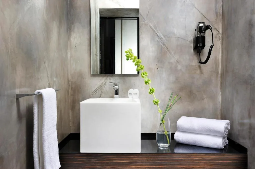 Deluxe Double Room with Whirlpool Bathtub — Relais Orso