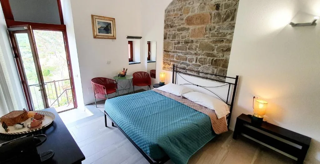 Deluxe Double Room with Sea View — Arbanella