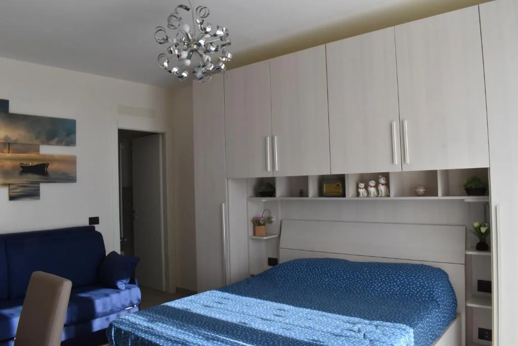 Deluxe Double Room with Sea View — B&B Villa Paola