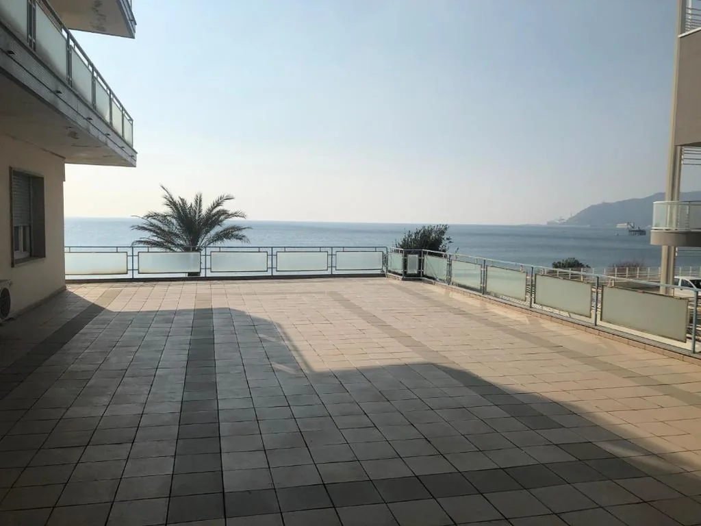 Camera Deluxe Matrimoniale con Vista Mare — Hotel Miramare