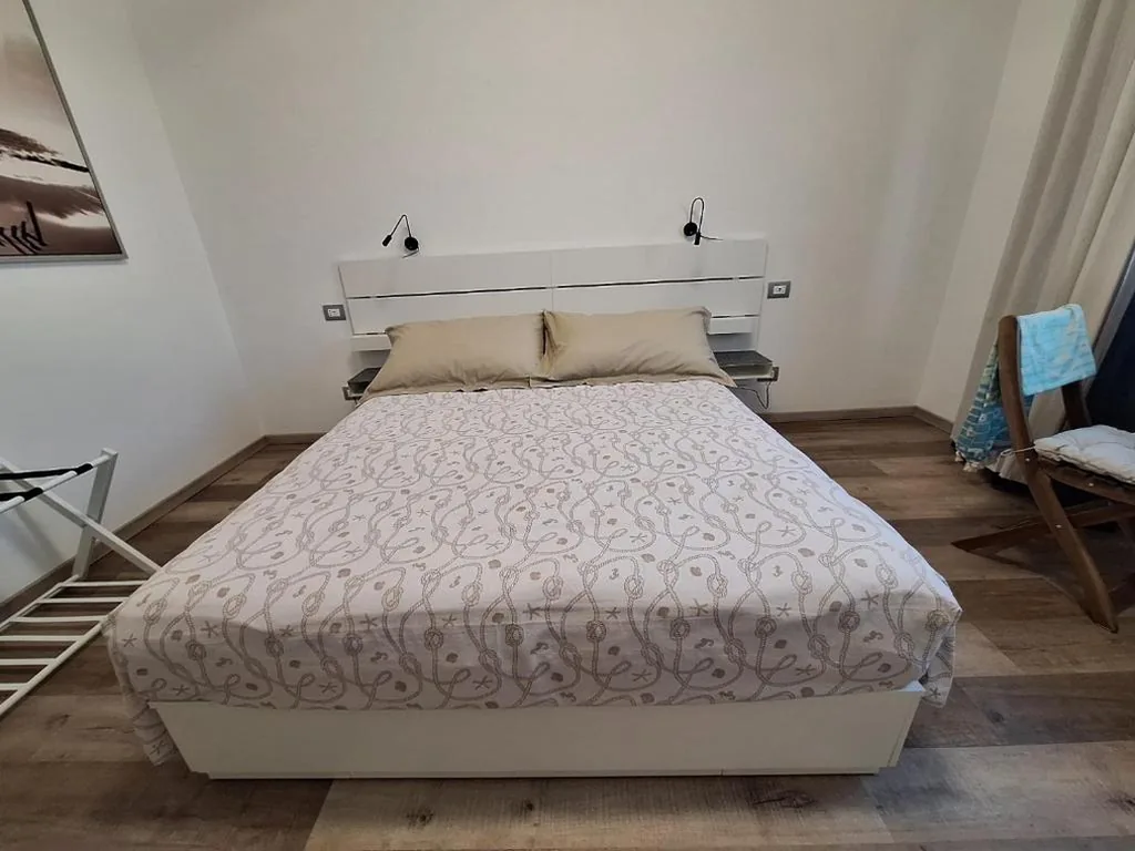 Deluxe Double Room with Sea View — La Risacca