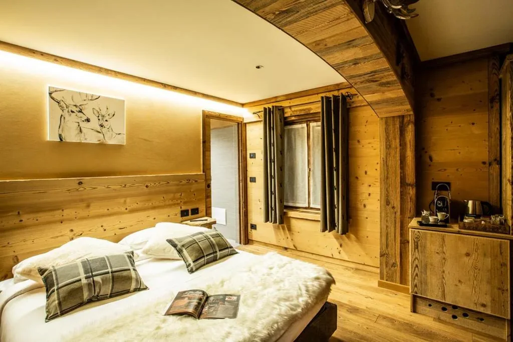Deluxe Double/Twin Room — Alpine Rooms Guesthouse