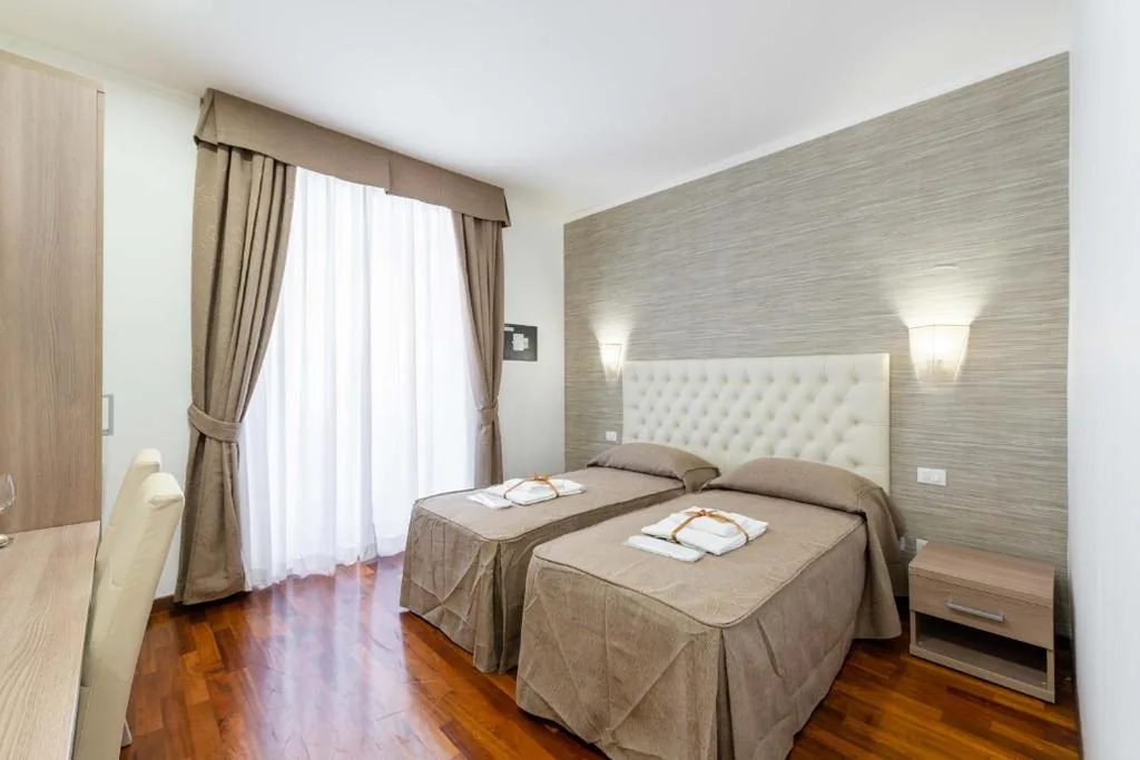 Deluxe Double or Twin Room — chèri luxury suite