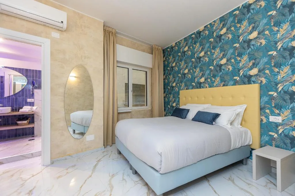 Deluxe Double/Twin Room — Flowery Rainbow