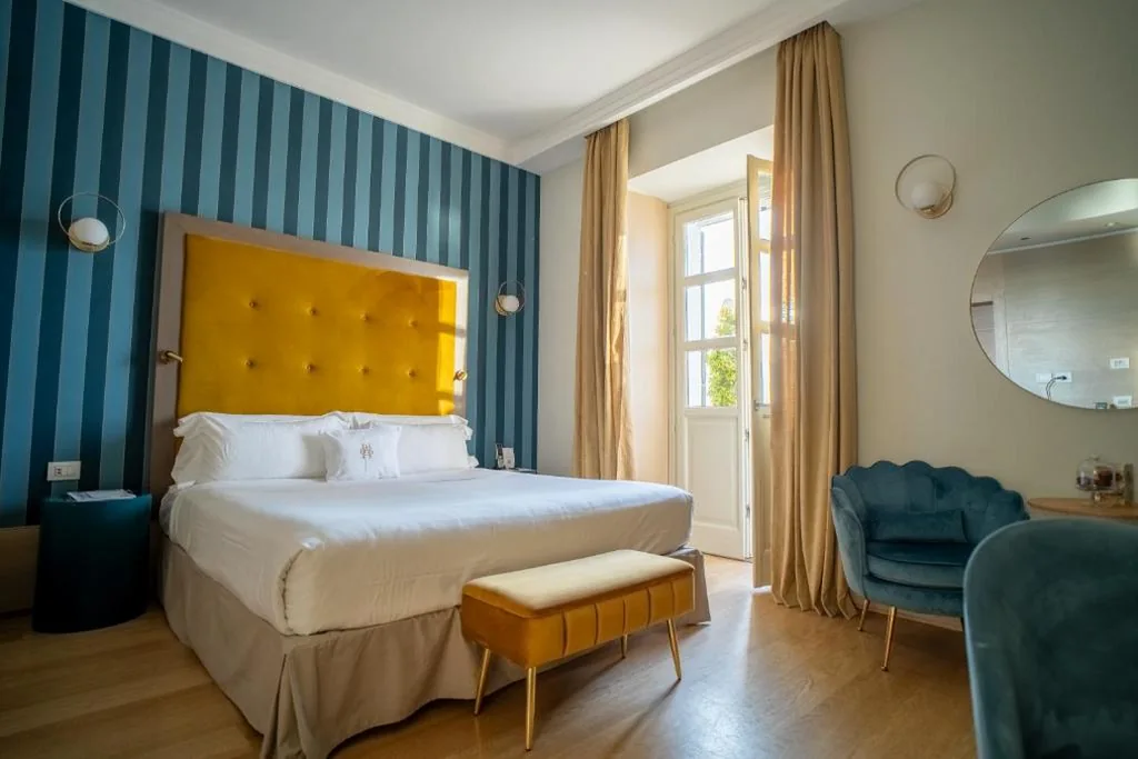 Camera Deluxe Matrimoniale/Doppia con Letti Singoli con Terrazza — Grand Hotel Alassio Beach & Spa Resort – The Leading Hotels of the World