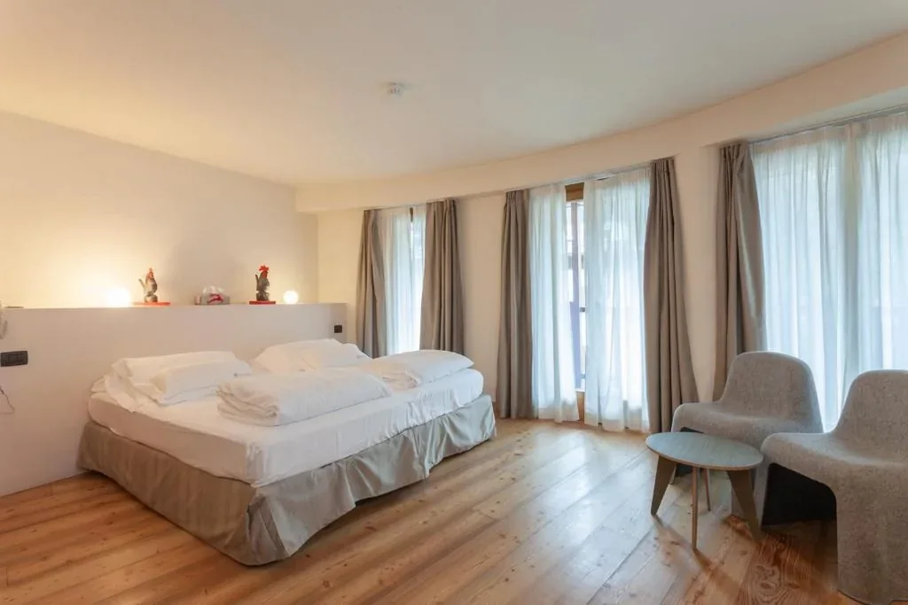 Deluxe Double/Twin Room - Annexe — Hotel Berthod