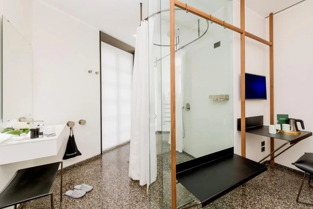Camera Deluxe Matrimoniale/Doppia con Letti Singoli con Vista Città — Hotel Royal Bissolati