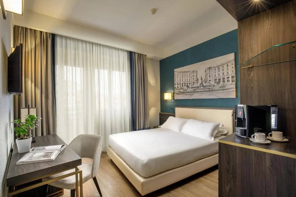 Deluxe Double/Twin Room — Hotel Santa Costanza by OMNIA hotels