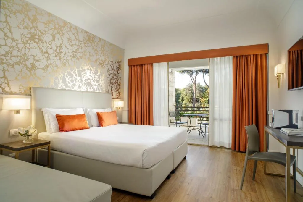 Camera Deluxe Matrimoniale/Doppia con Letti Singoli — Hotel Shangri-La Roma by OMNIA hotels