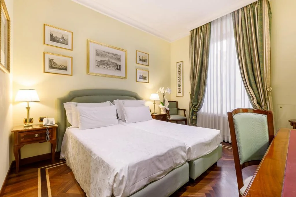 Deluxe Double/Twin Room — Residenza Paolo VI