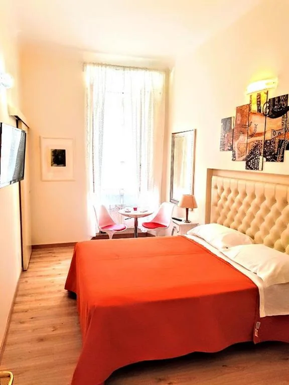 Deluxe Double/Twin Room with City View — Santa Maria Maggiore