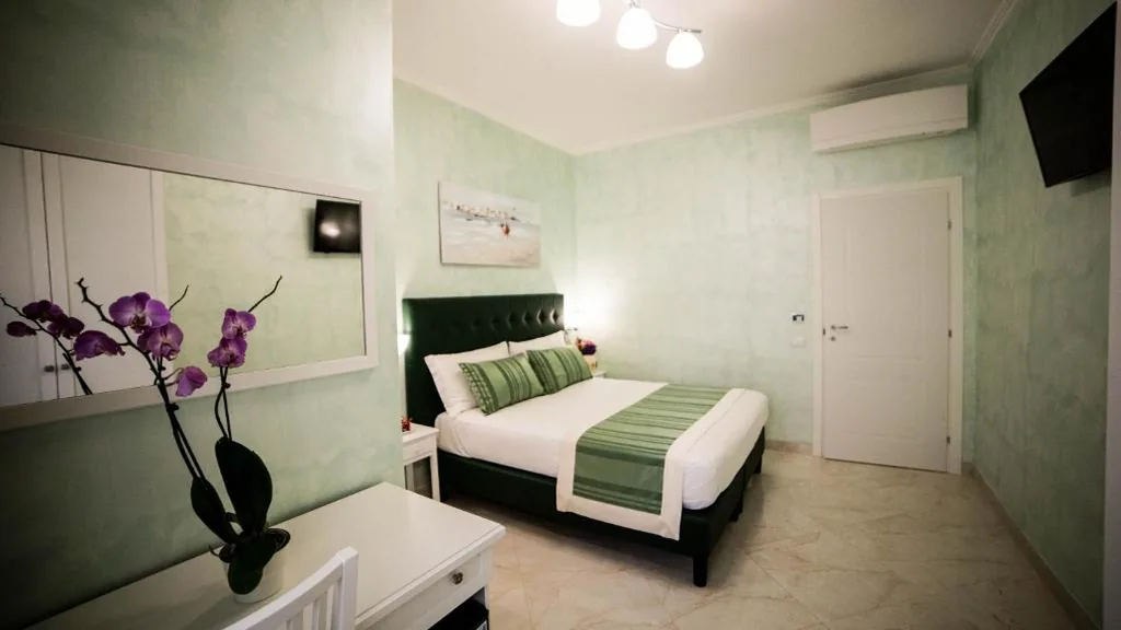 Camera Deluxe Matrimoniale/Doppia con Letti Singoli — St. Peter Area Luxury Suites