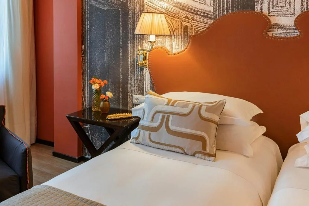 Deluxe Double/Twin Room — Starhotels Michelangelo Rome
