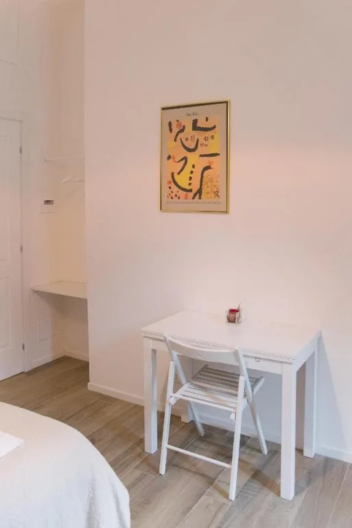 Deluxe Double/Twin Room with Balcony — Vatican Garden Rooms