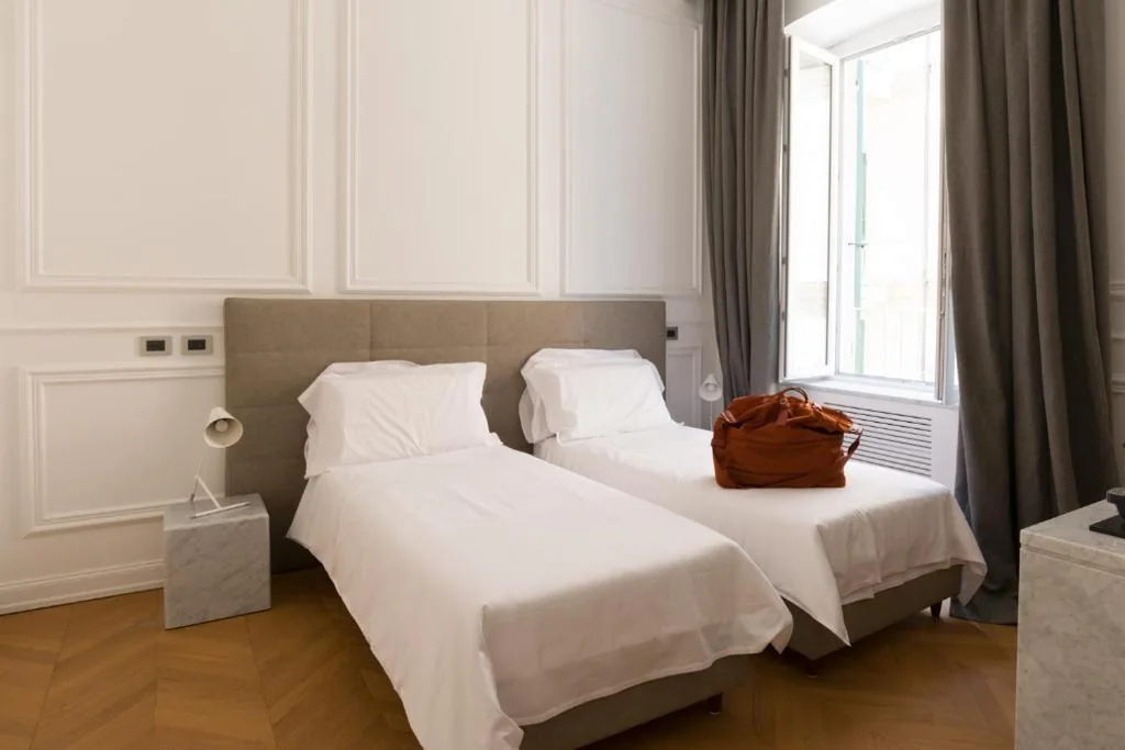 Camera Deluxe Matrimoniale/Doppia con Letti Singoli — Via Chiodo Luxury Rooms