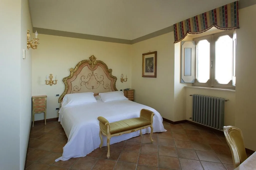 Camera Deluxe Matrimoniale/Doppia con Letti Singoli — Villa Tuscolana
