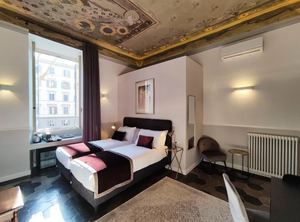 Camera Deluxe Matrimoniale/Doppia con Letti Singoli — Visconti Suites by FNA Hospitality Roma