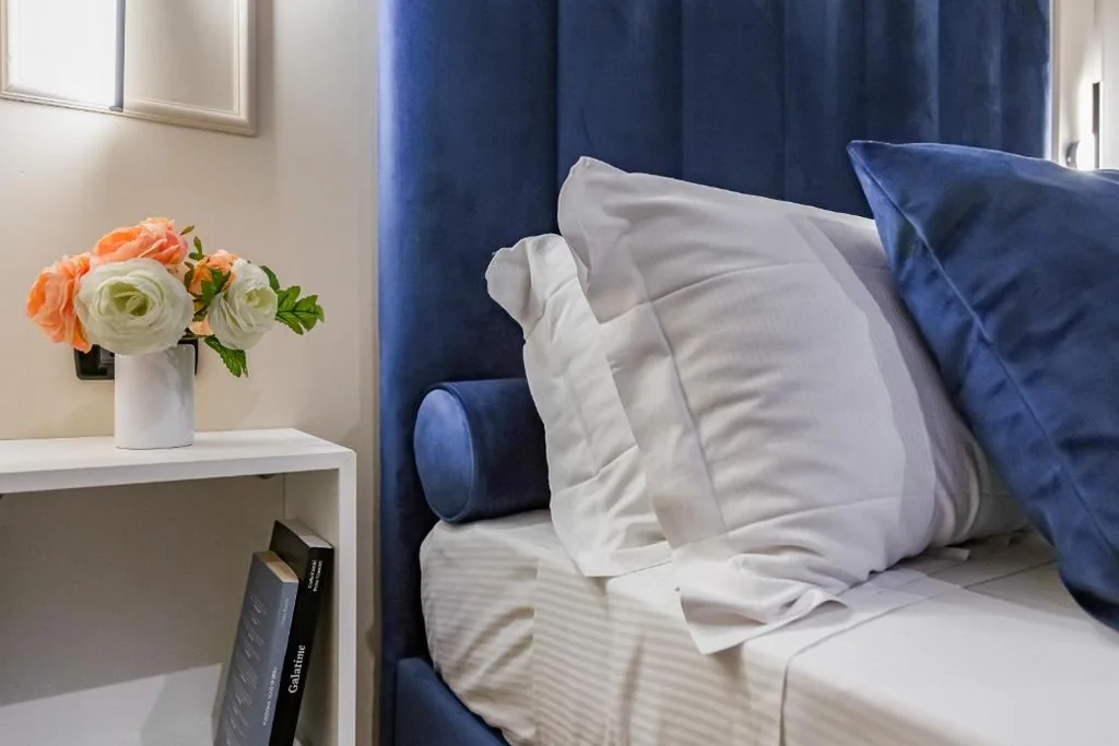 Deluxe Room — Muzio 48 Private Suites by Premium Suites Collection