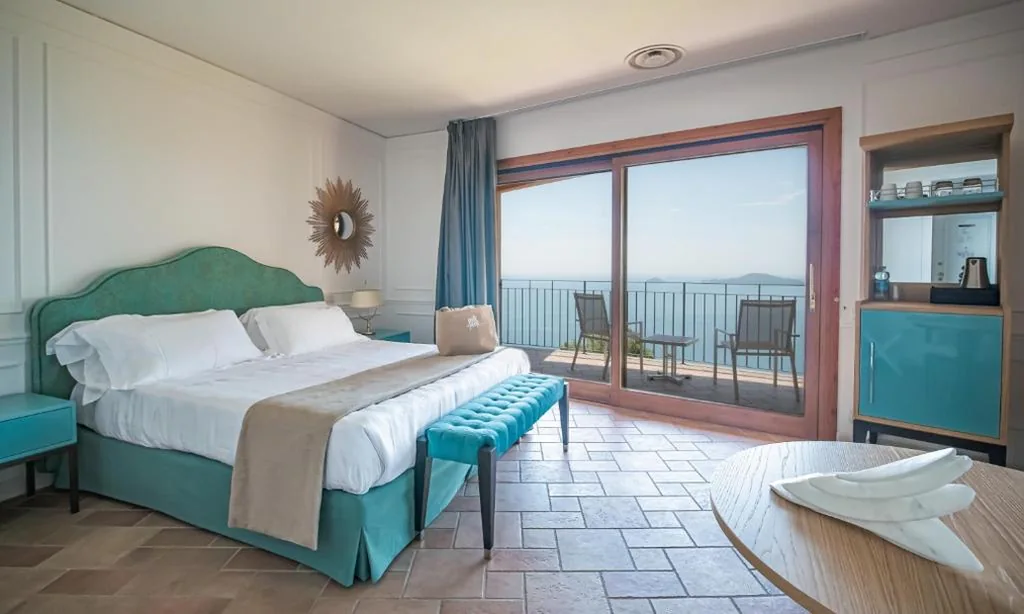 Deluxe Prestige Room — Golfo dei Poeti Relais & Spa