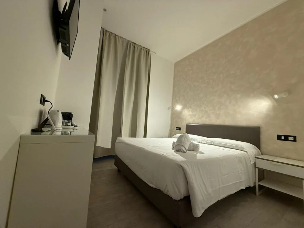 Camera Deluxe — Relais Merulana Guest House