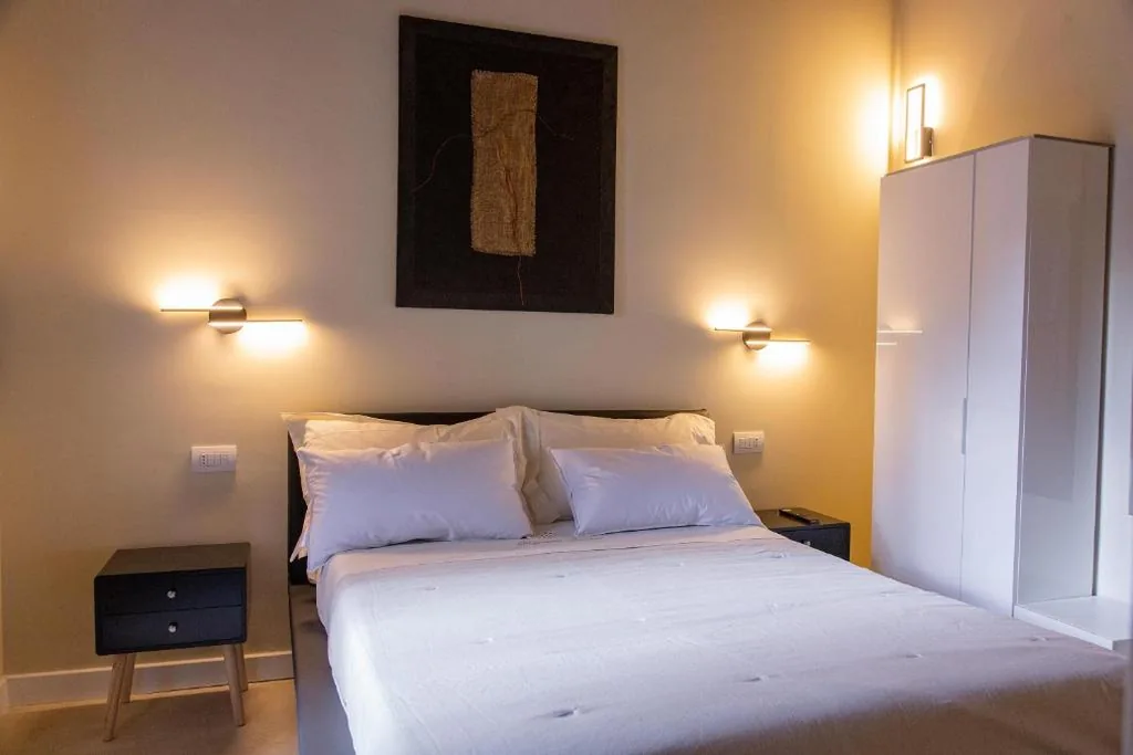Deluxe Room — Repetita Juvant