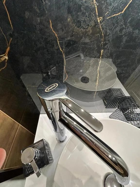 Deluxe Room — Roma Nostra Luxury B&B