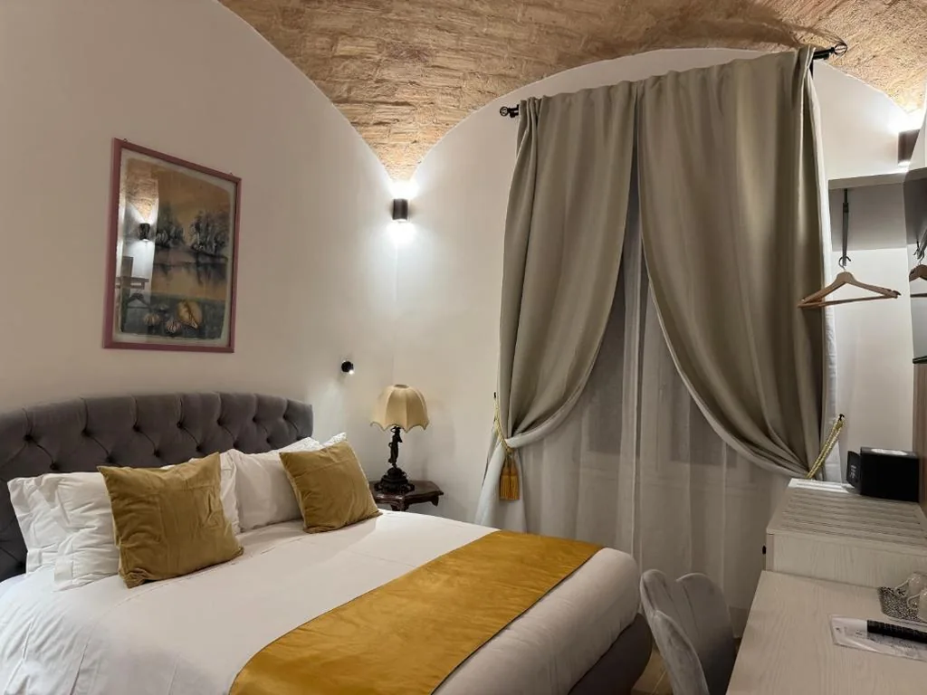 Deluxe Room — Rose Inn Guest House