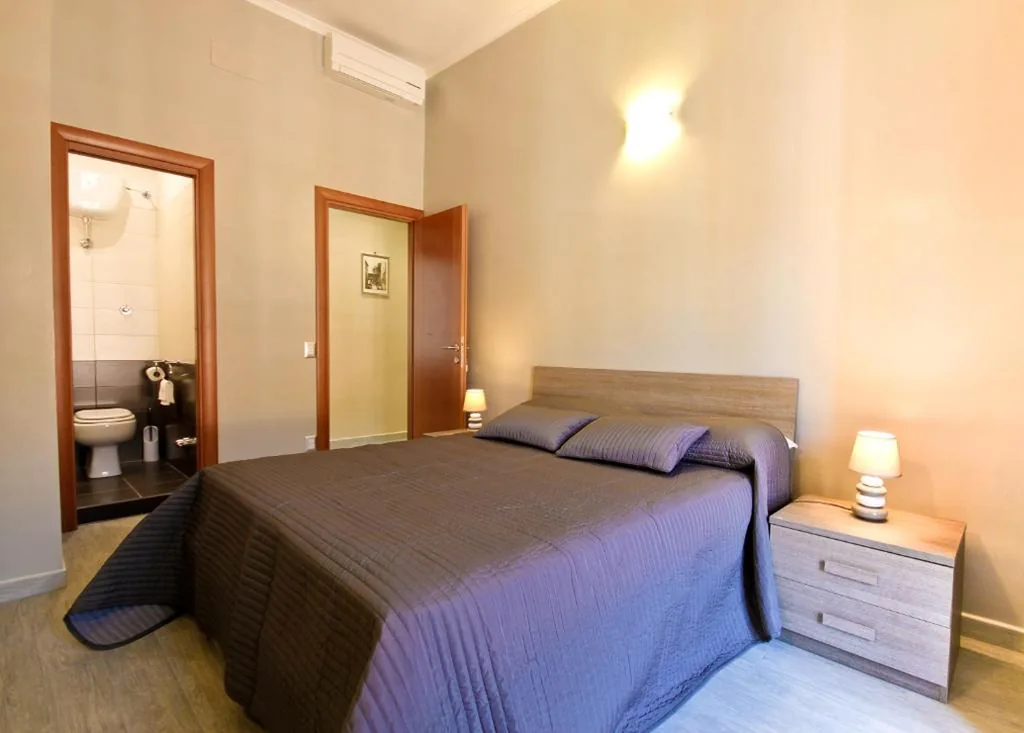 Camera Deluxe — San Pietro’s Home – Guesthouse