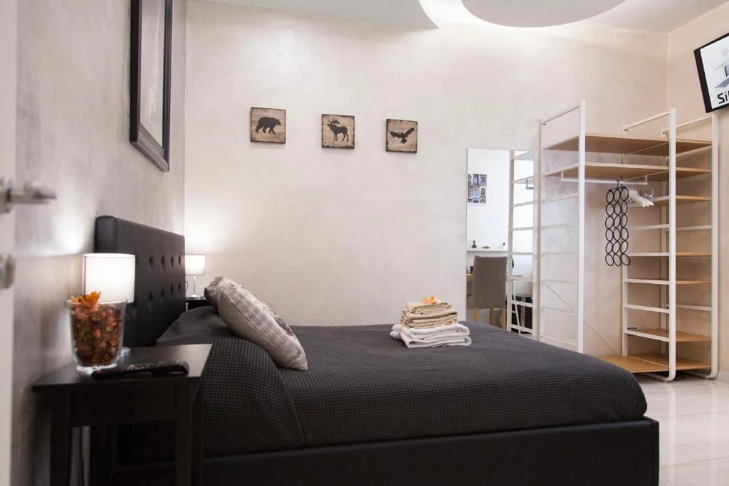 Deluxe Room — Silver house