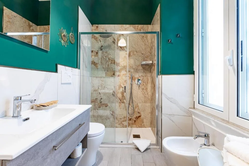 Deluxe Room — Trastevere Suites – Top Collection