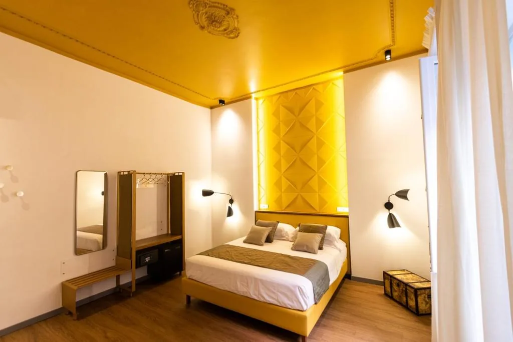 Deluxe Room — Trevi Monti House
