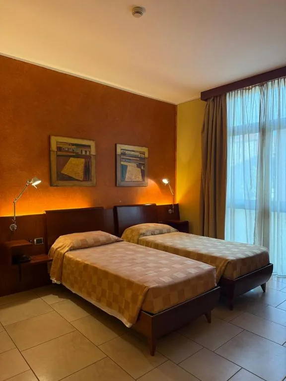 Camera Doppia con Letti Singoli — Albergo Ristorante San Marco