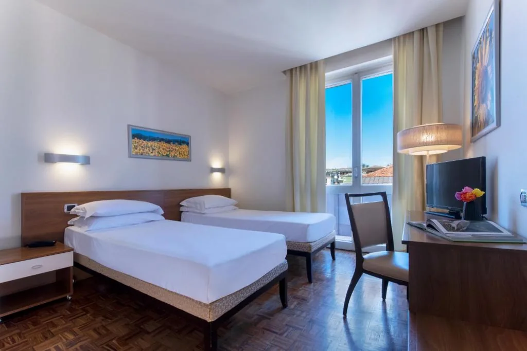 Twin Room — B&B HOTELS Park Hotel Mondovì