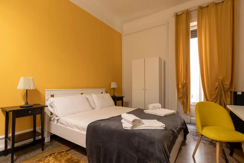 Twin Room with Private External Bathroom — Granello Suite Central