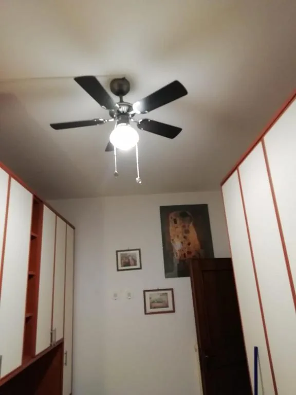 Camera Doppia con Letti Singoli con Bagno Privato — Double room da Giulio
