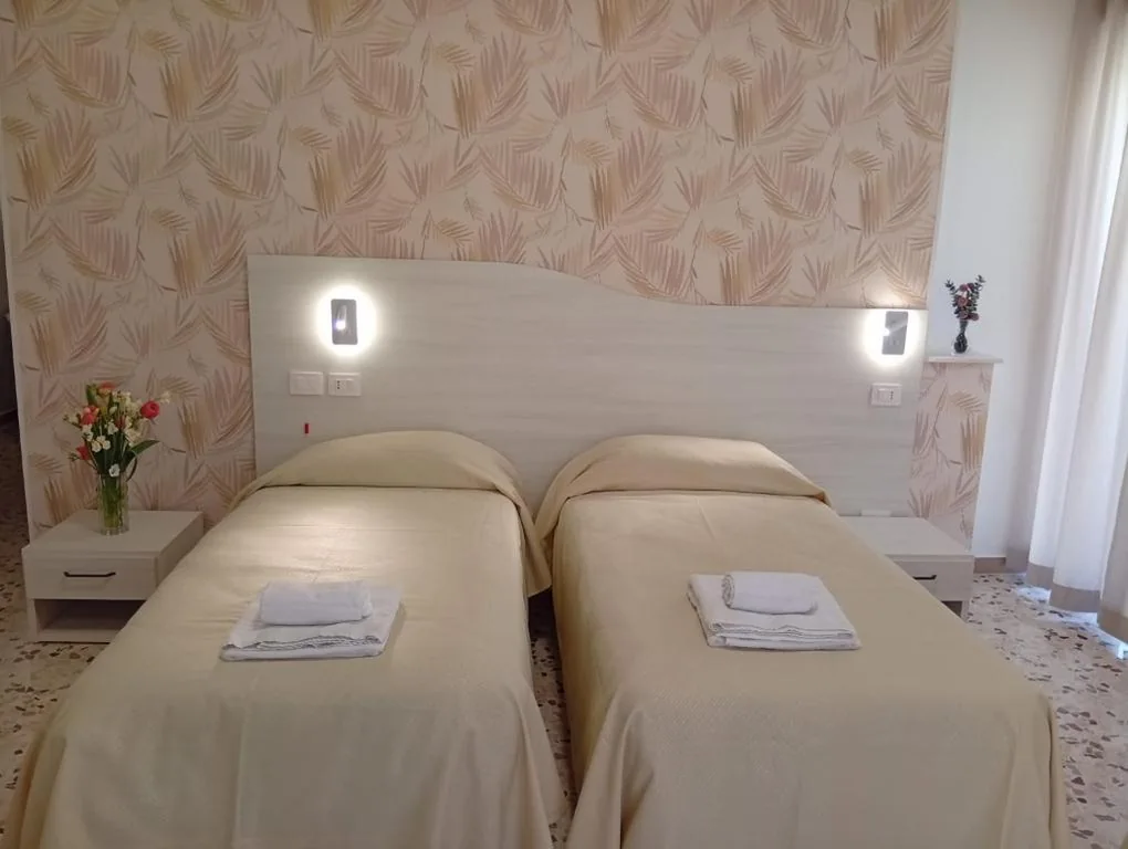 Twin Room with Terrace — Villa Fatima, Casa per Ferie