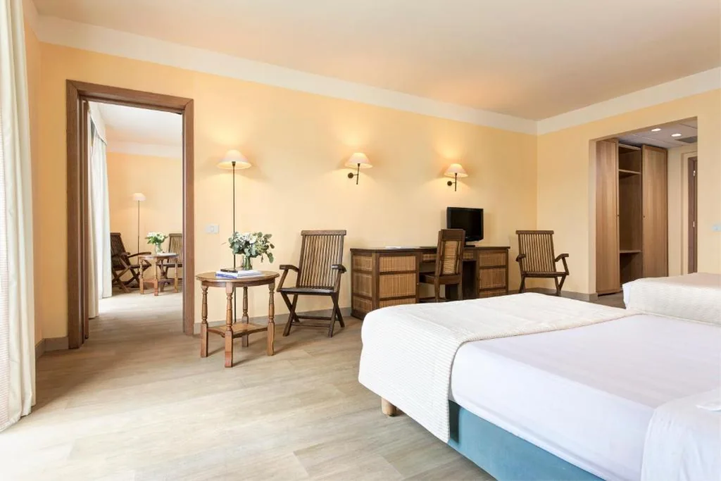 Camera Doppia con Letti Singoli con Vista Mare — Hotel Punta San Martino