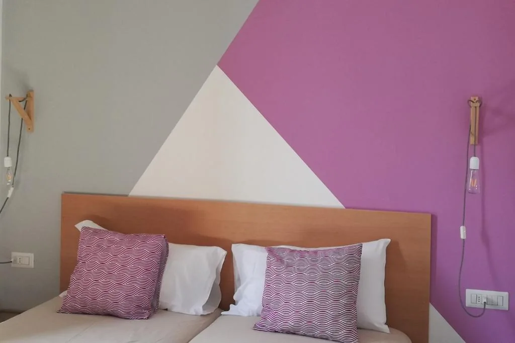 Camera Doppia con Letti Singoli con Vista Parziale sul Mare — Hotel Elandra