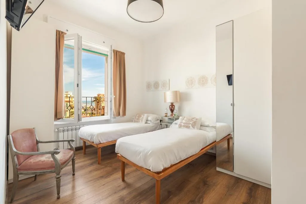 Twin Room — Guest House Maison 6